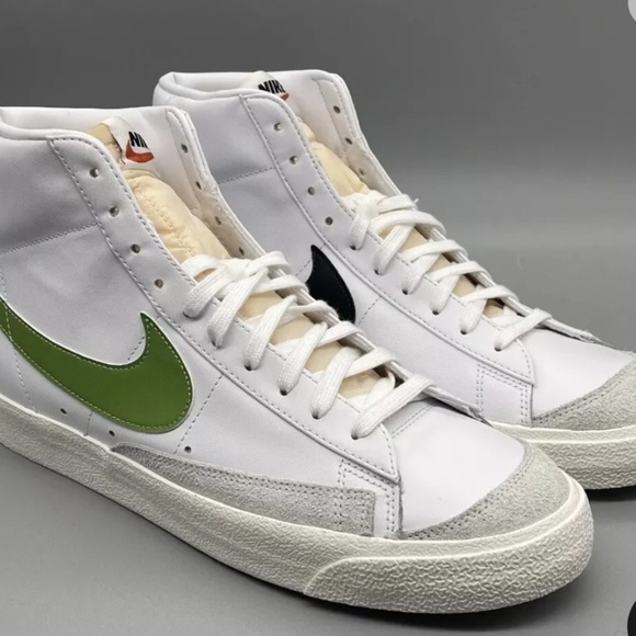 Nike Blazer mid 77 womens old school basketball high tops - Picture 9 of 13